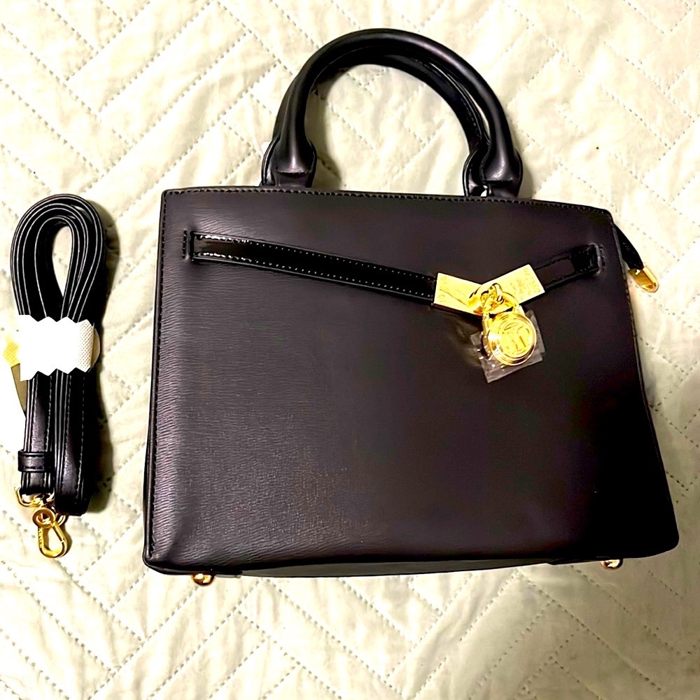 NWT Matmazel 4 pockets  black leather  handbag .